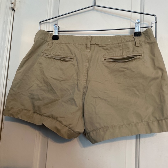 Old Navy shorts - Picture 2 of 3